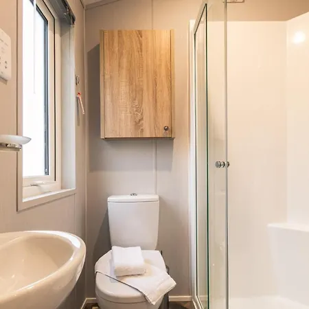 The Haven With Hot Tub *